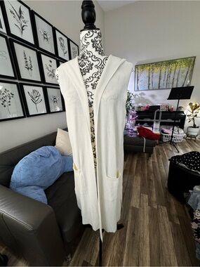 Cyrus Cream Sleeveless Hooded Knit Duster